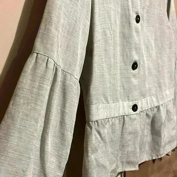 Curetê Women’s size 6 Visco/Linen Blend Sophisticated Cardigan - Picture 2 of 5